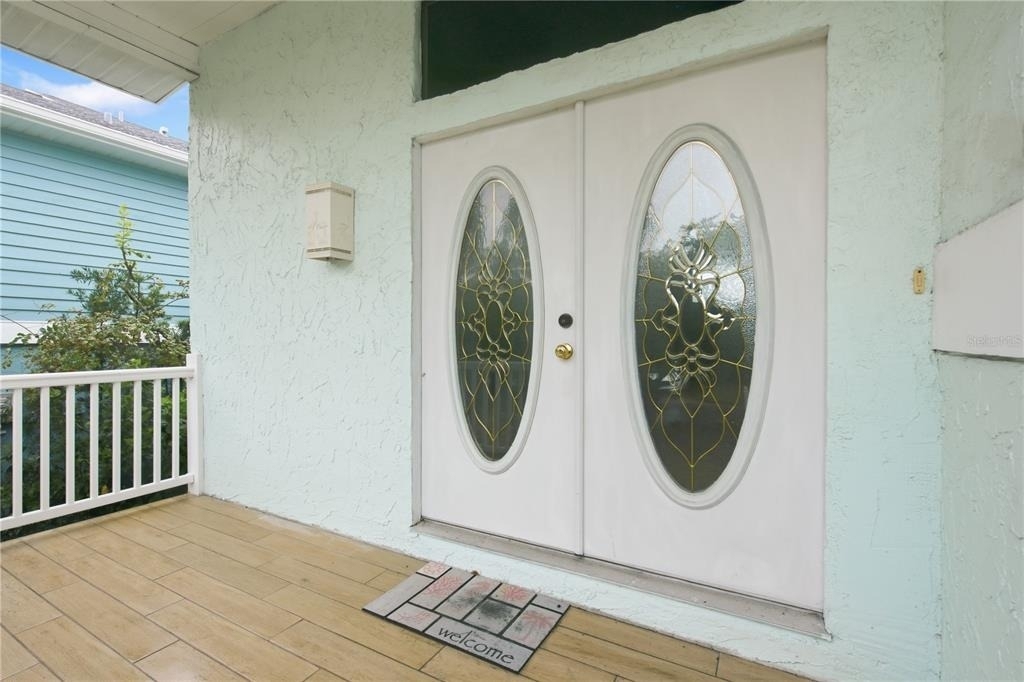 6225 Bayside Drive - Photo 3