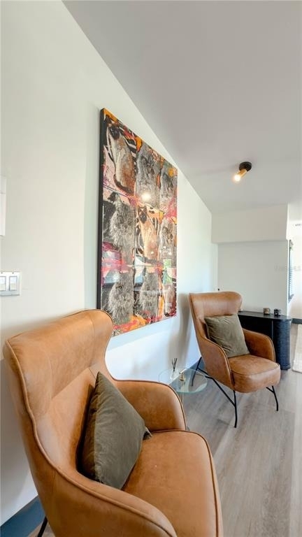 407 E Palm Avenue - Photo 5