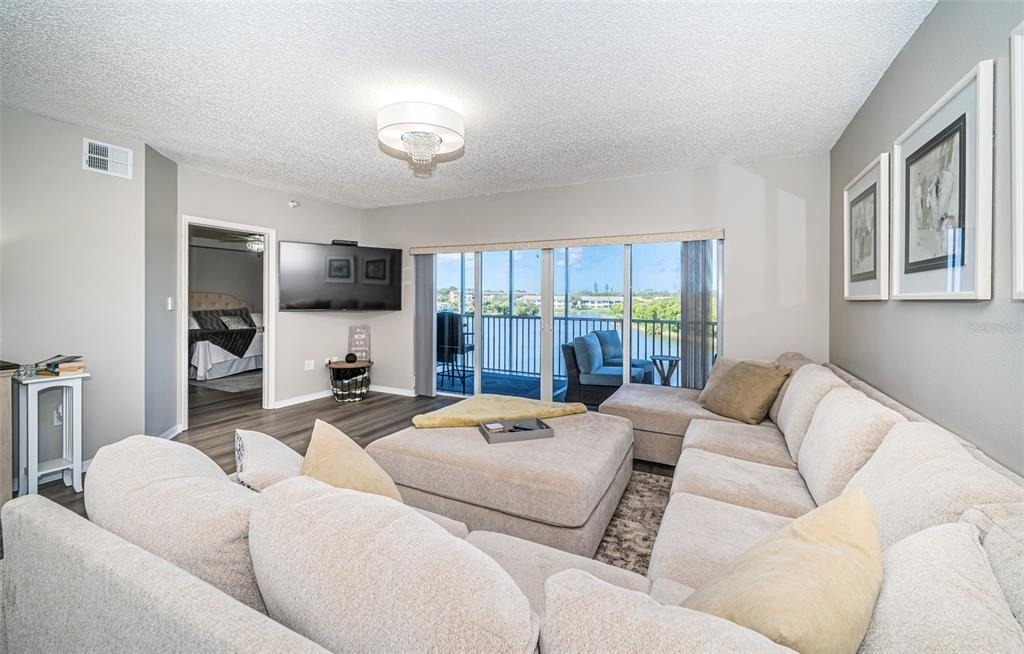 6450 Shoreline Drive - Photo 15