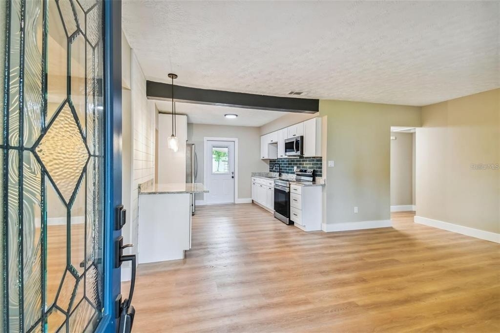 1717 W Eldred Drive - Photo 5