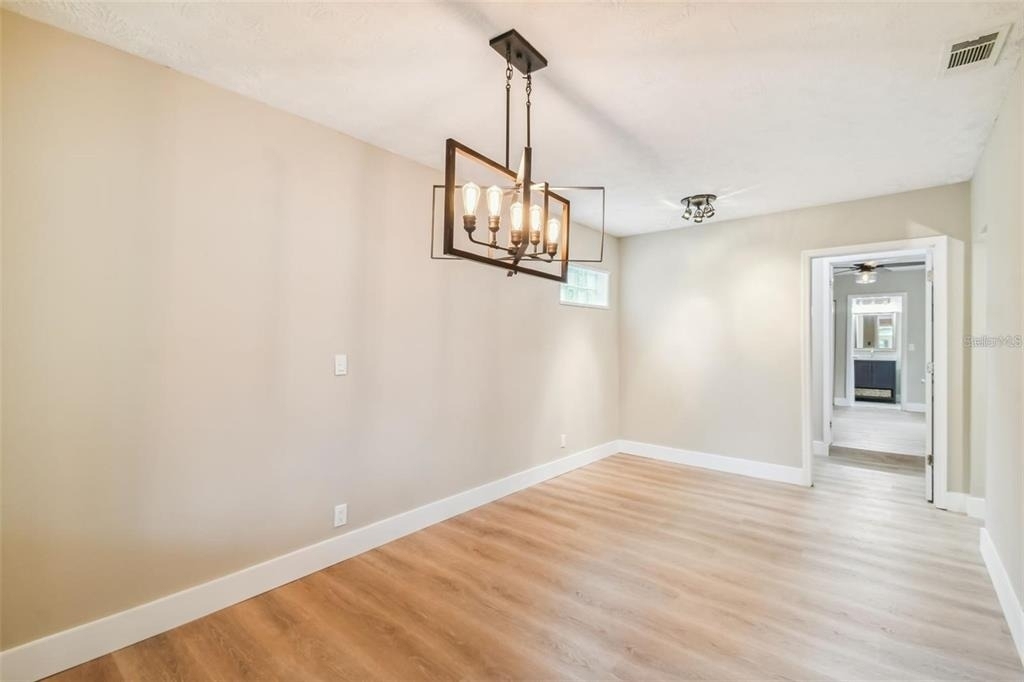 1717 W Eldred Drive - Photo 3