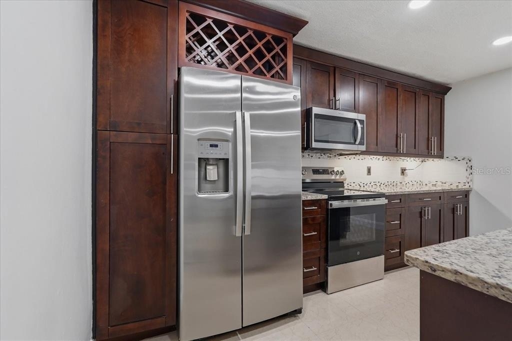 7047 Silvermill Drive - Photo 12