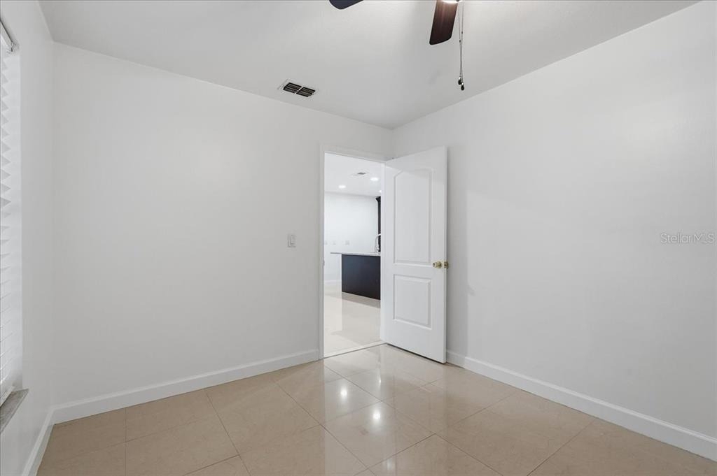 7047 Silvermill Drive - Photo 32