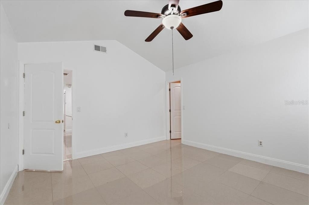 7047 Silvermill Drive - Photo 22