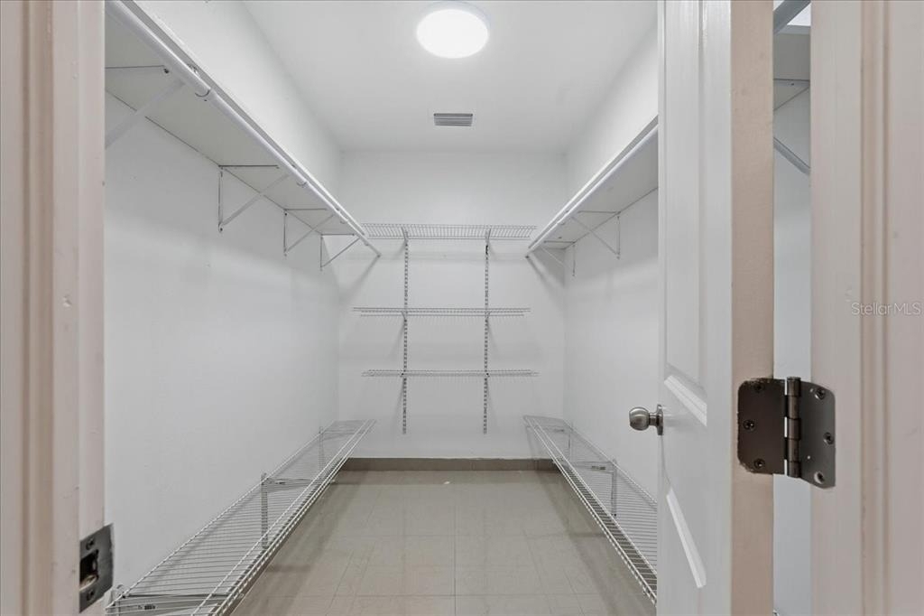 7047 Silvermill Drive - Photo 25