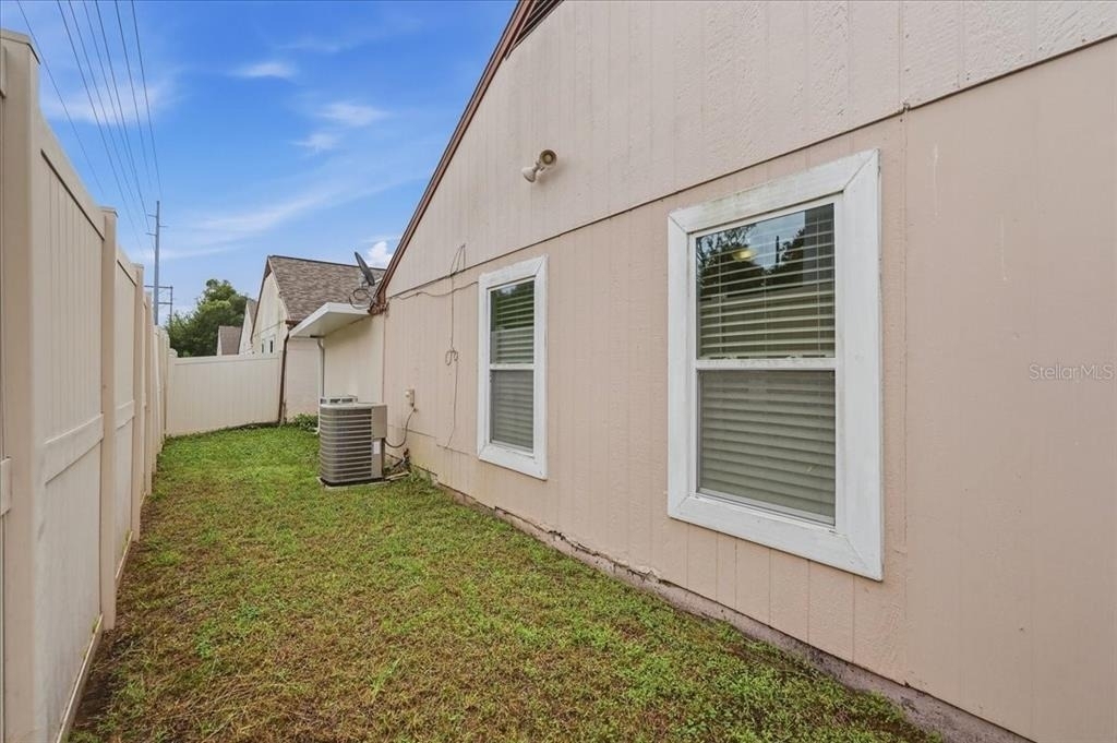 7047 Silvermill Drive - Photo 46