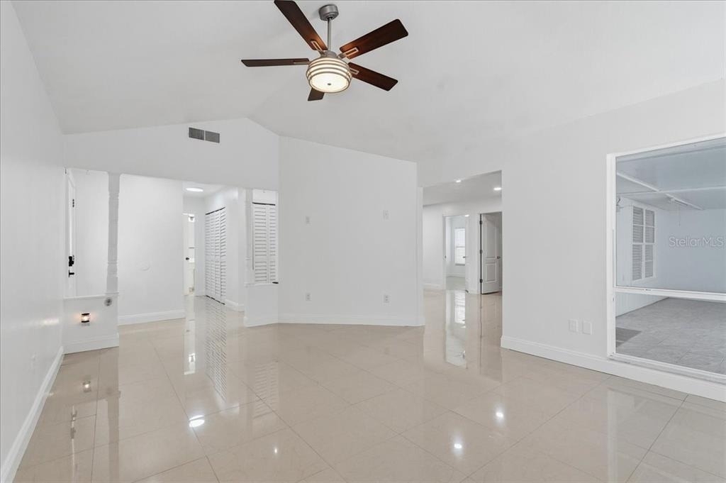 7047 Silvermill Drive - Photo 8