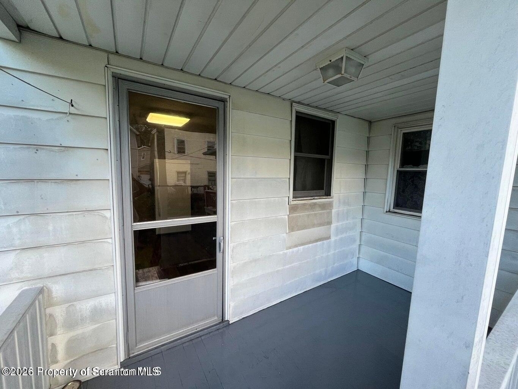 440 S 9th Avenue - Photo 14
