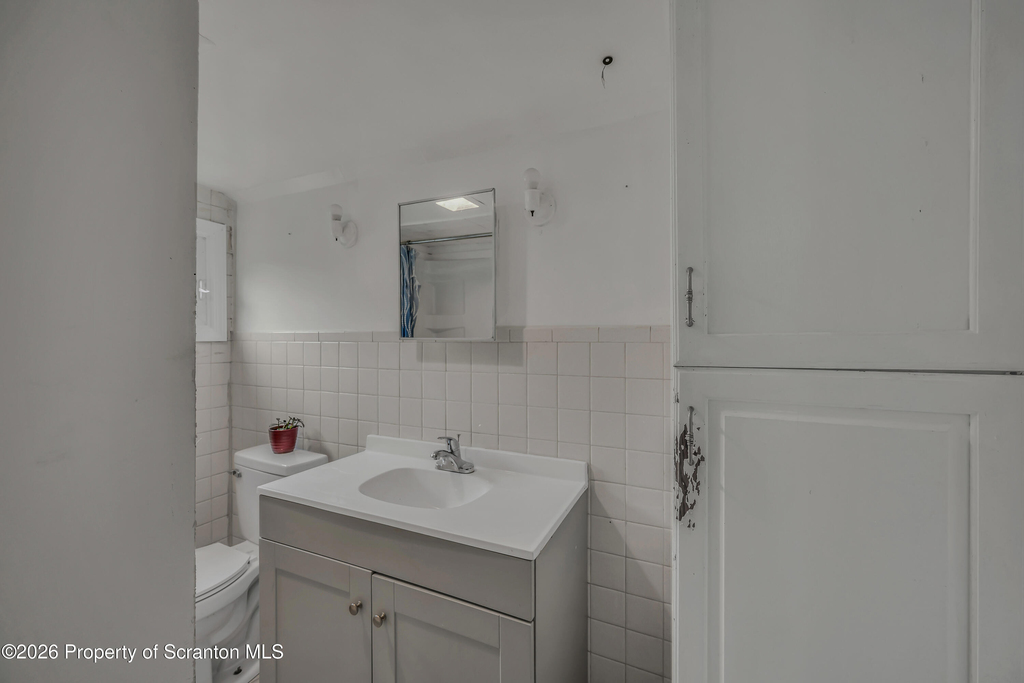 626 Swallow Street - Photo 11