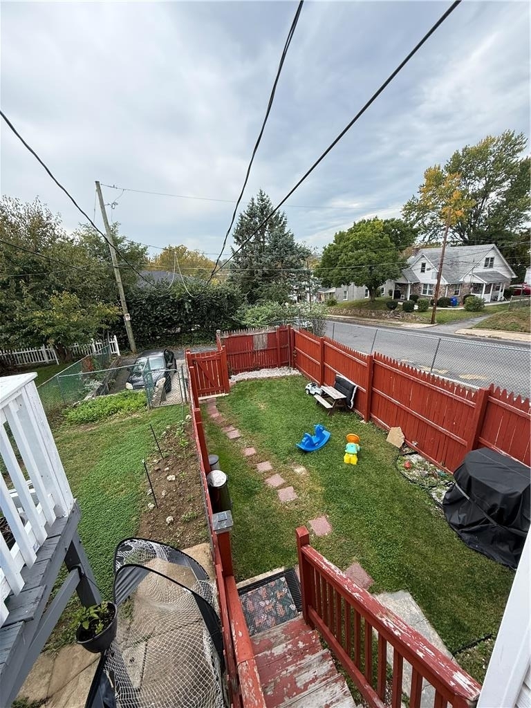502 S Bradford - Photo 8
