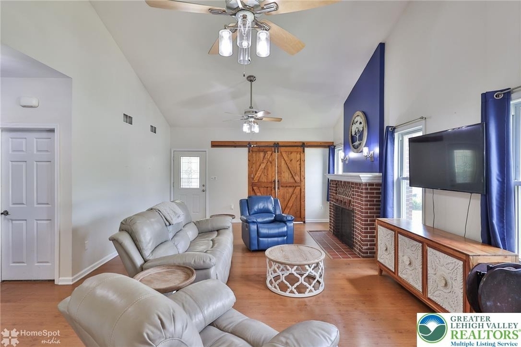 1635 E Emmaus Avenue - Photo 13