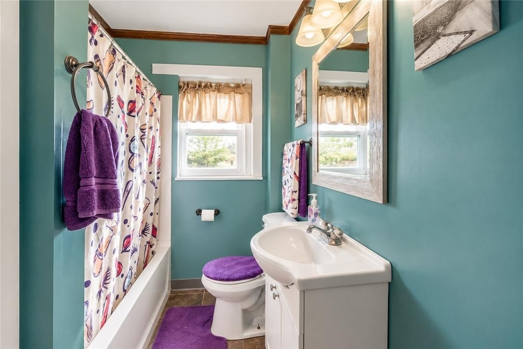 728 W Whitehall - Photo 7