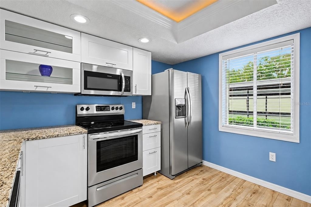 205 Palmetto Court - Photo 4