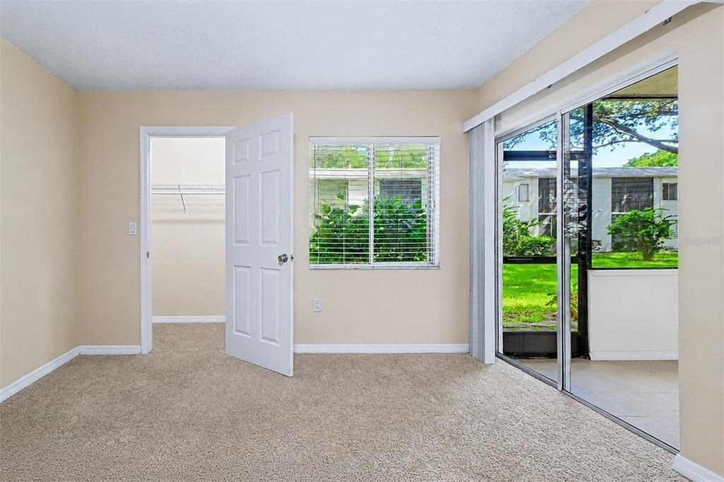 205 Palmetto Court - Photo 12