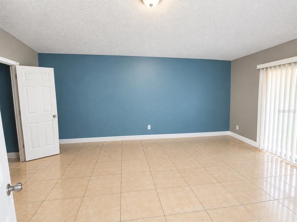 1017 Dudley Drive - Photo 6