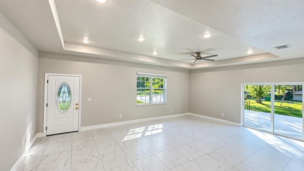 409 Beckley Street - Photo 11