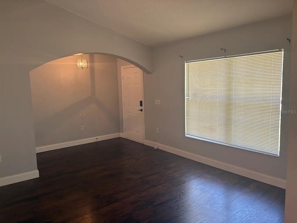1183 S Cooper Drive - Photo 2