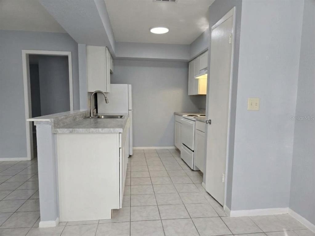 613 Marianna Road - Photo 3