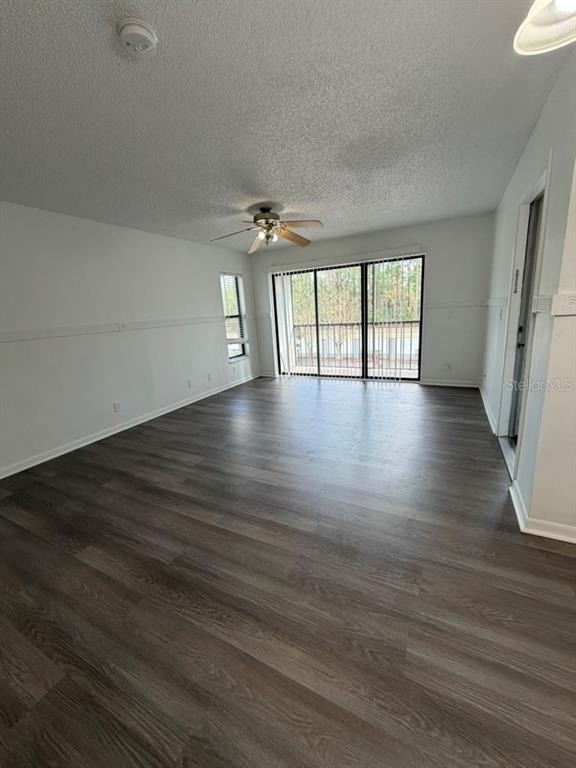 1322 Pine Ridge Circle - Photo 3