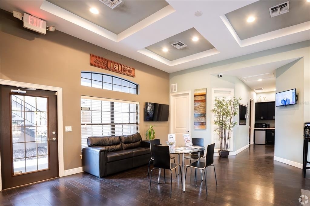 744 Spring West Road - Photo 15