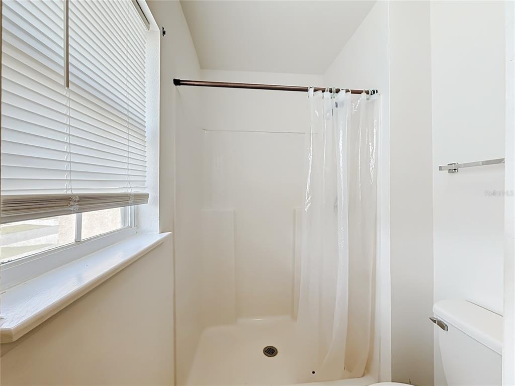 2032 Elmhurst Lane - Photo 40