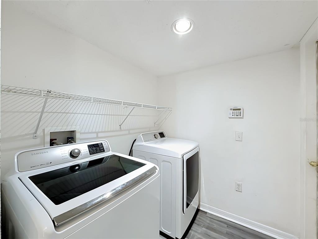 2032 Elmhurst Lane - Photo 49