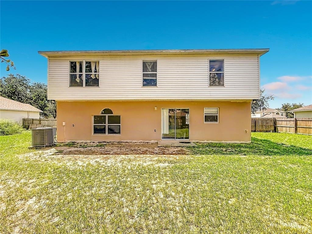 2032 Elmhurst Lane - Photo 54