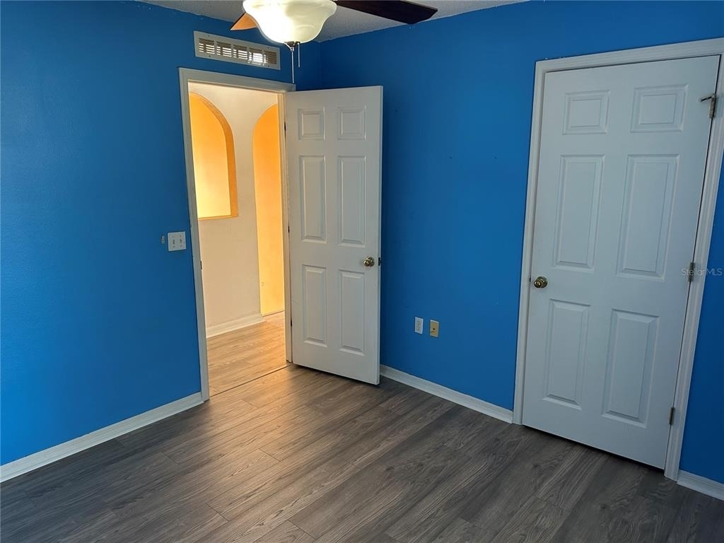 2032 Elmhurst Lane - Photo 45