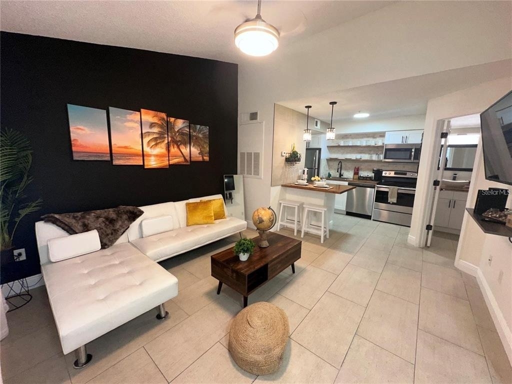 2216 Grand Cayman Court - Photo 4