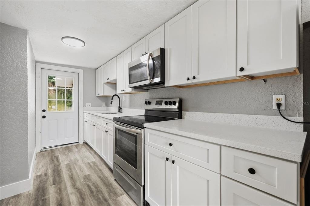 1608 Hope Street - Photo 7