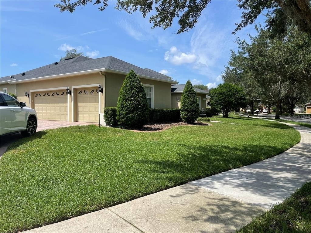 3647 Hollywood Place - Photo 2