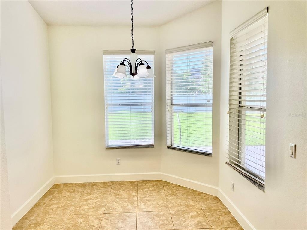 3647 Hollywood Place - Photo 10