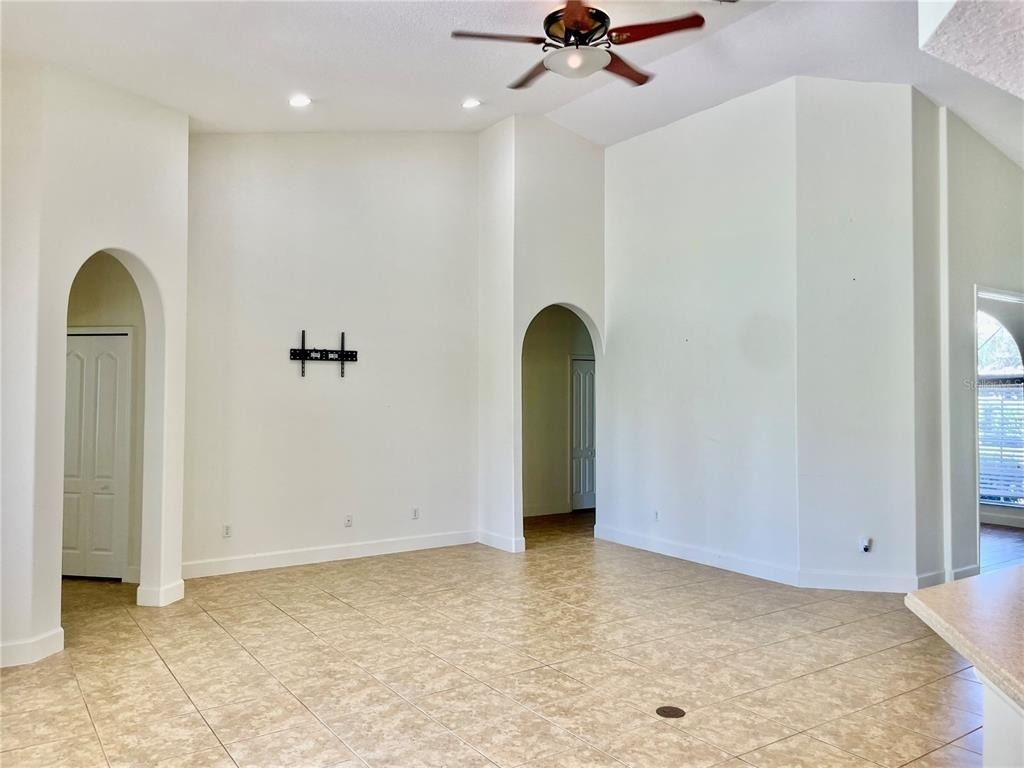 3647 Hollywood Place - Photo 11