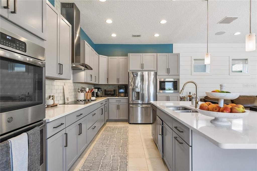 7933 Dausset Street - Photo 17