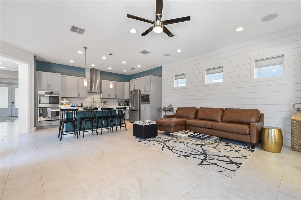 7933 Dausset Street - Photo 20