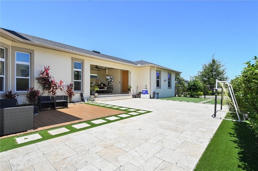 7933 Dausset Street - Photo 27