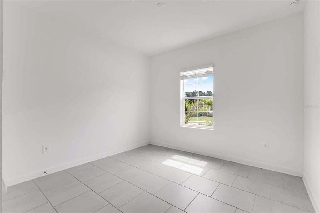 4253 Eastminster Road - Photo 17