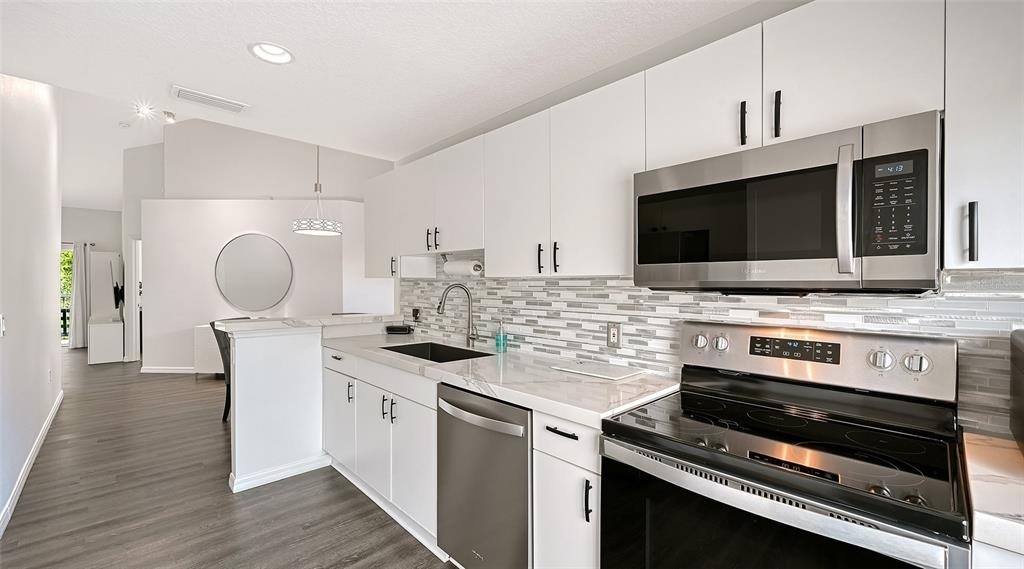 5469 Fair Oaks Street - Photo 9