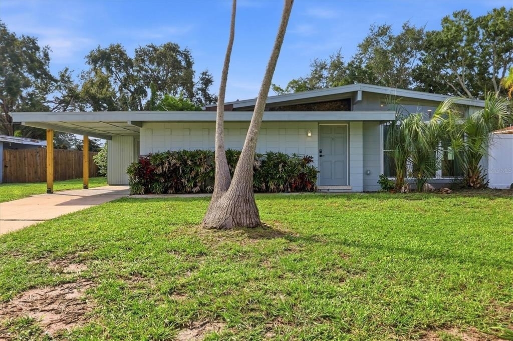 2320 Colgate Avenue - Photo 1