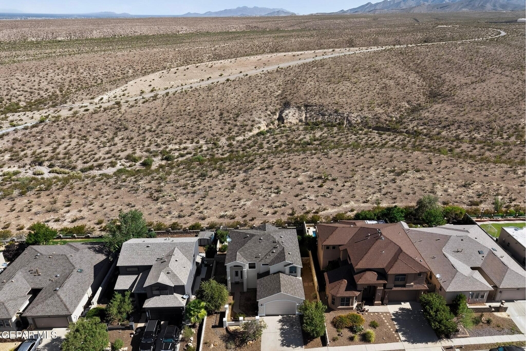 6633 Cabana Del Sol Drive - Photo 3