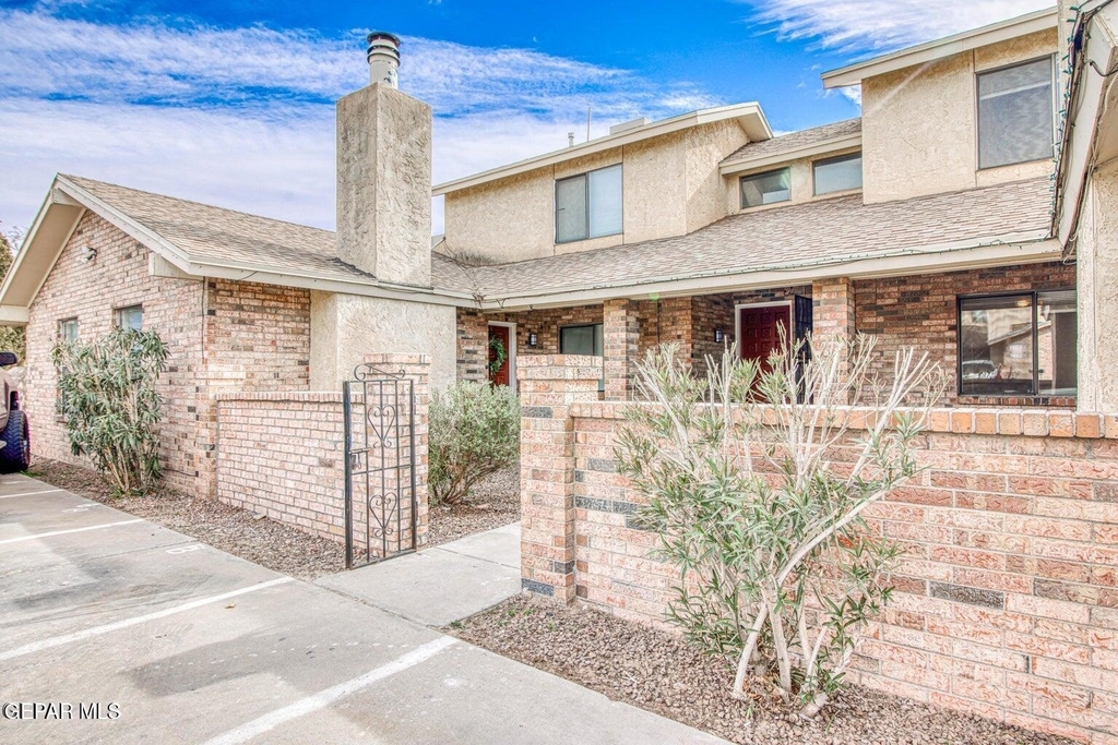 2012 Amy Sue Drive - Photo 1