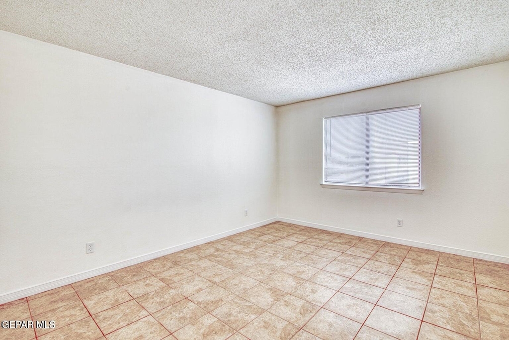 2012 Amy Sue Drive - Photo 36