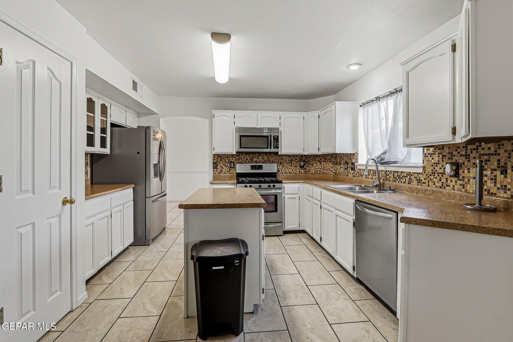 14148 Patriot Point Drive - Photo 9