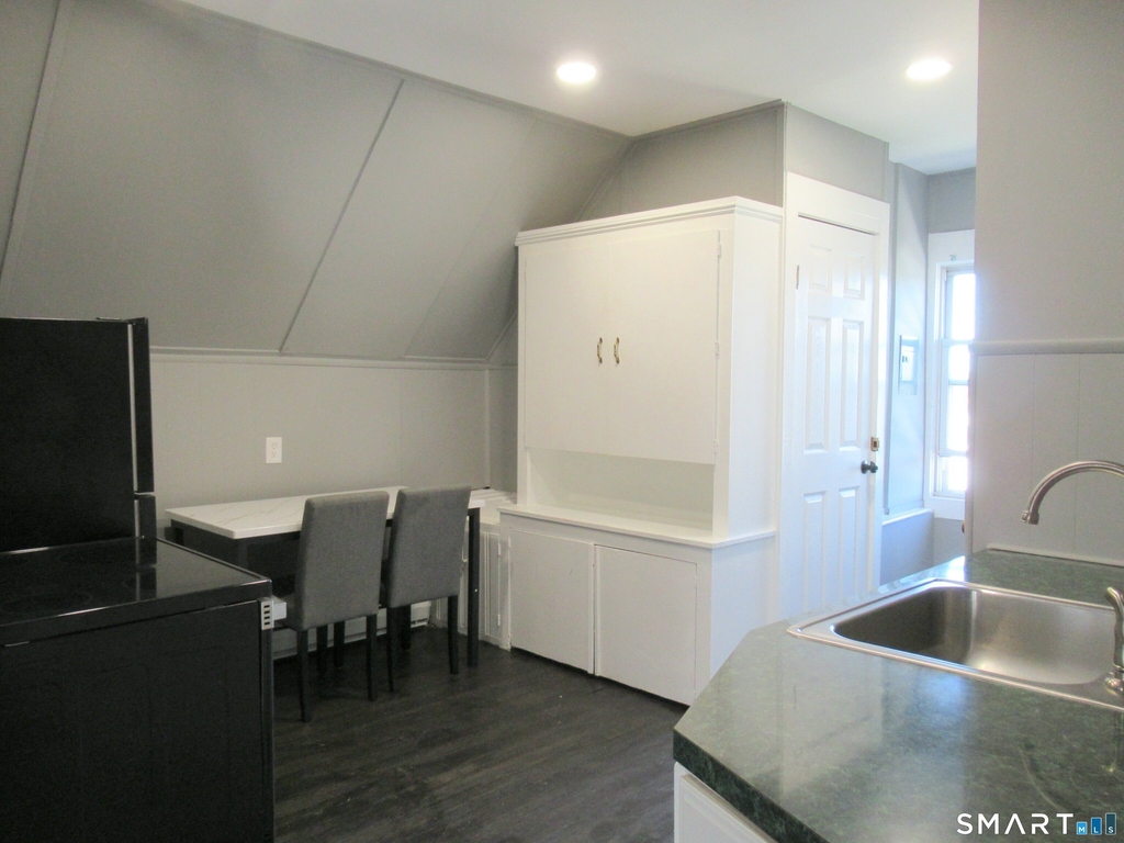 326-330 Bradley Street - Photo 10