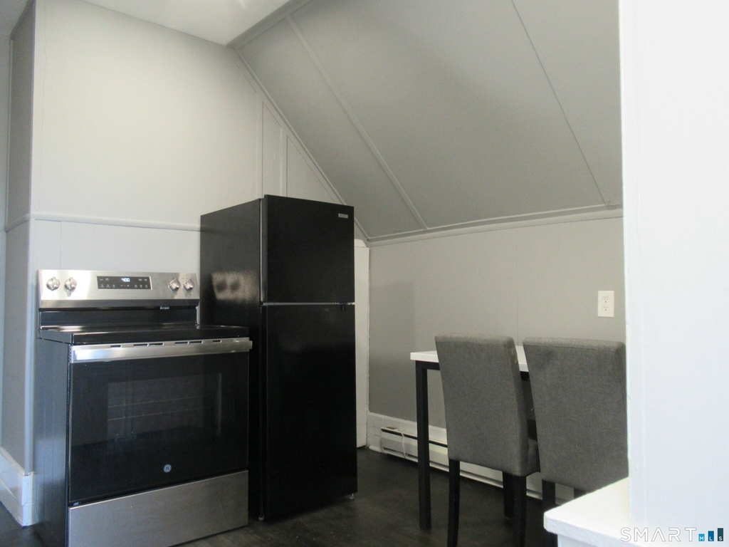 326-330 Bradley Street - Photo 8