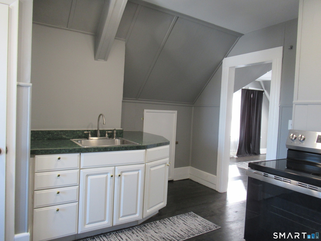 326-330 Bradley Street - Photo 7