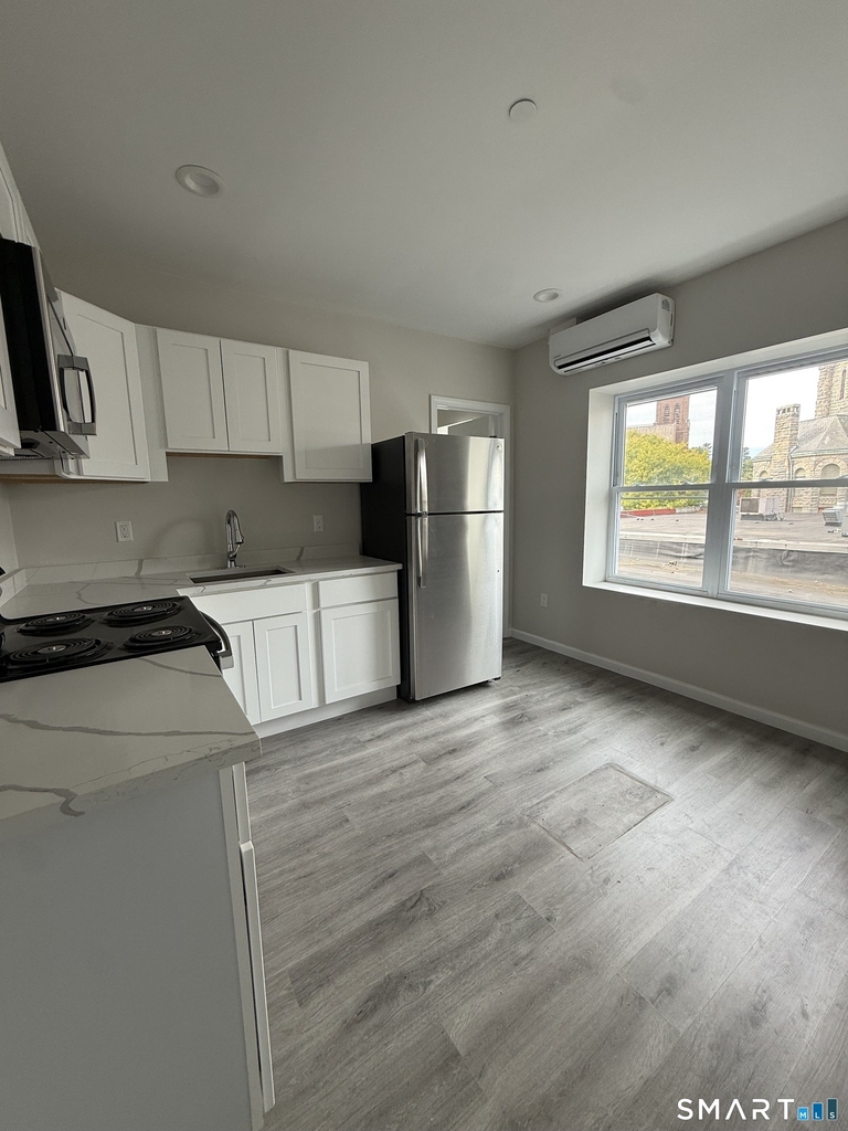 27 Main Street - Photo 0
