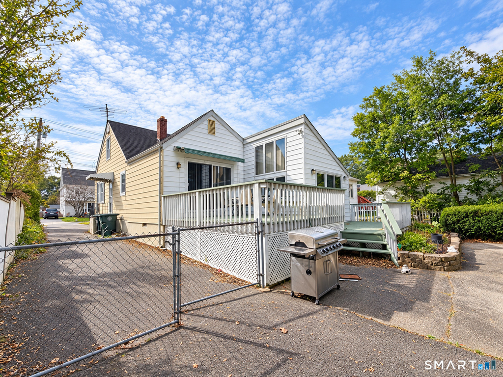 91 Bertrose Avenue - Photo 34