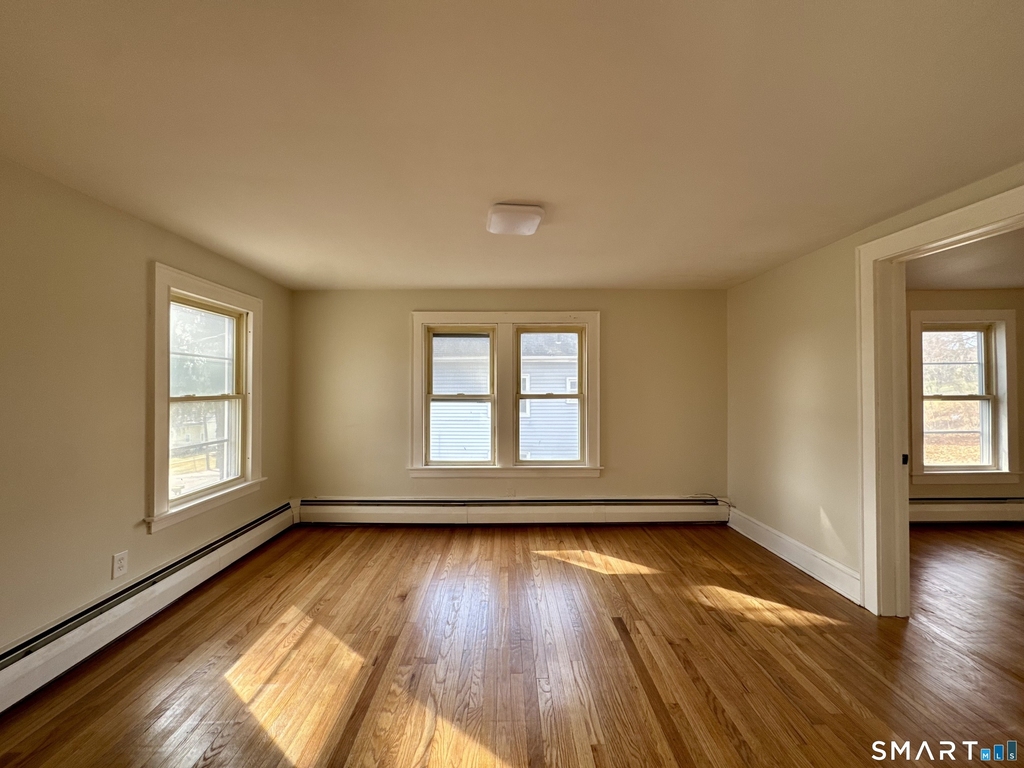 126 Beecher Street - Photo 1