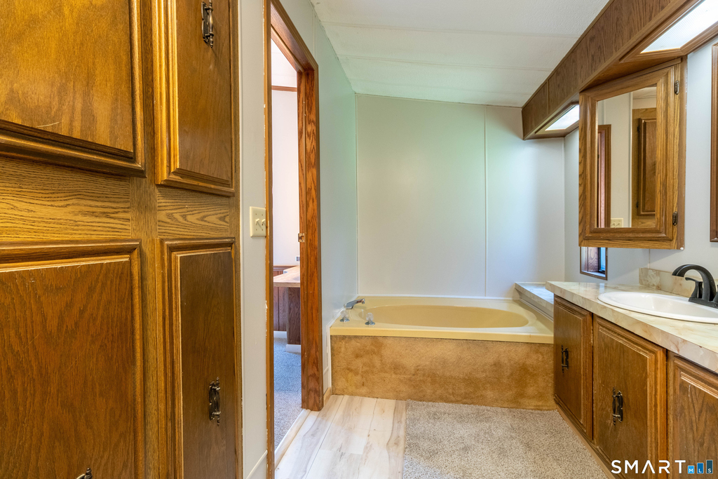 65 Colchester Commons - Photo 22